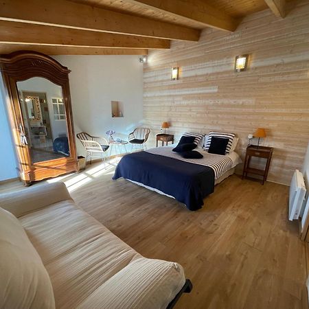 Bed and Breakfast Logis Saint Léonard à Dompierre-sur-Mer Extérieur photo