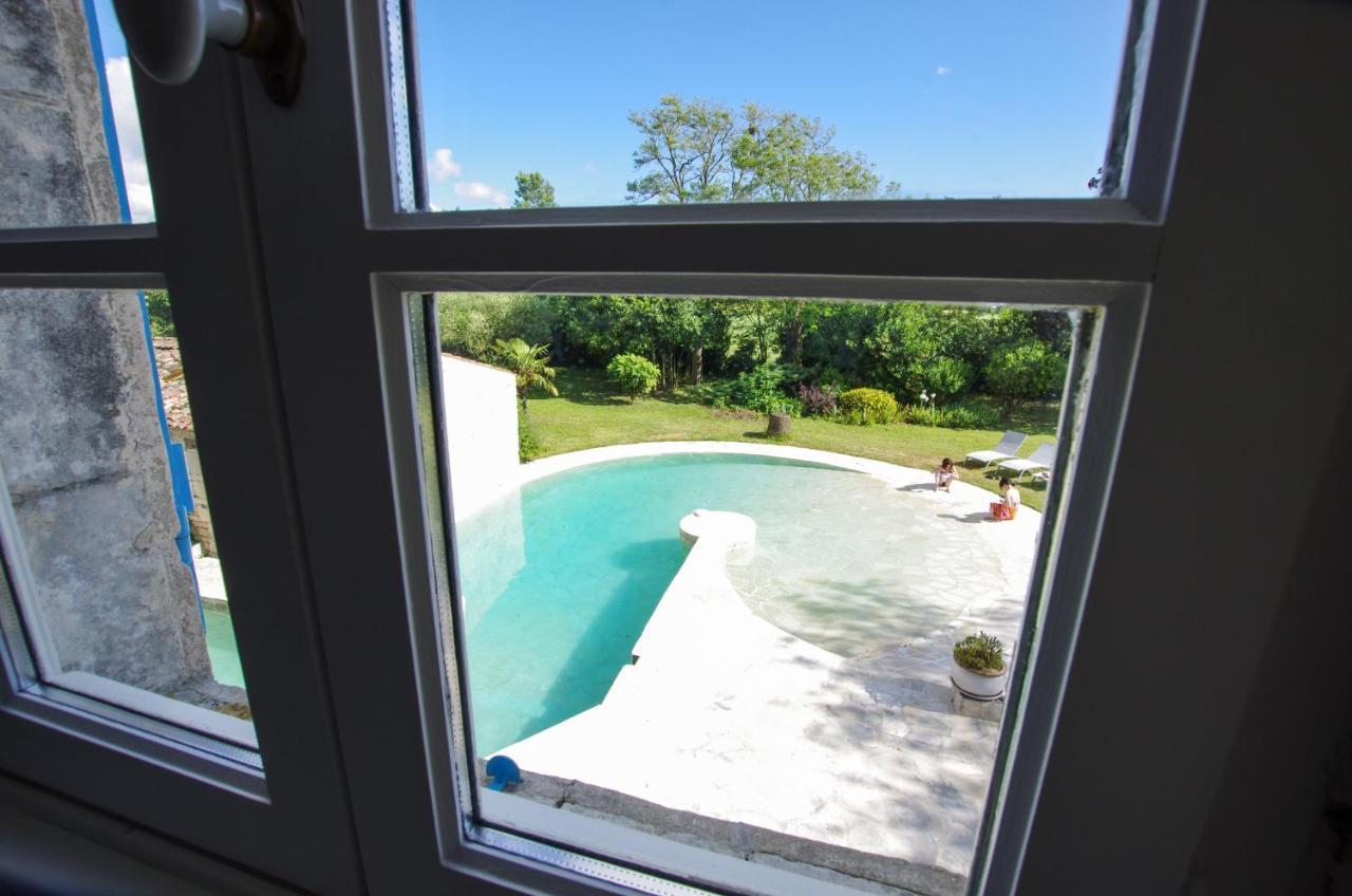 Bed and Breakfast Logis Saint Léonard à Dompierre-sur-Mer Extérieur photo
