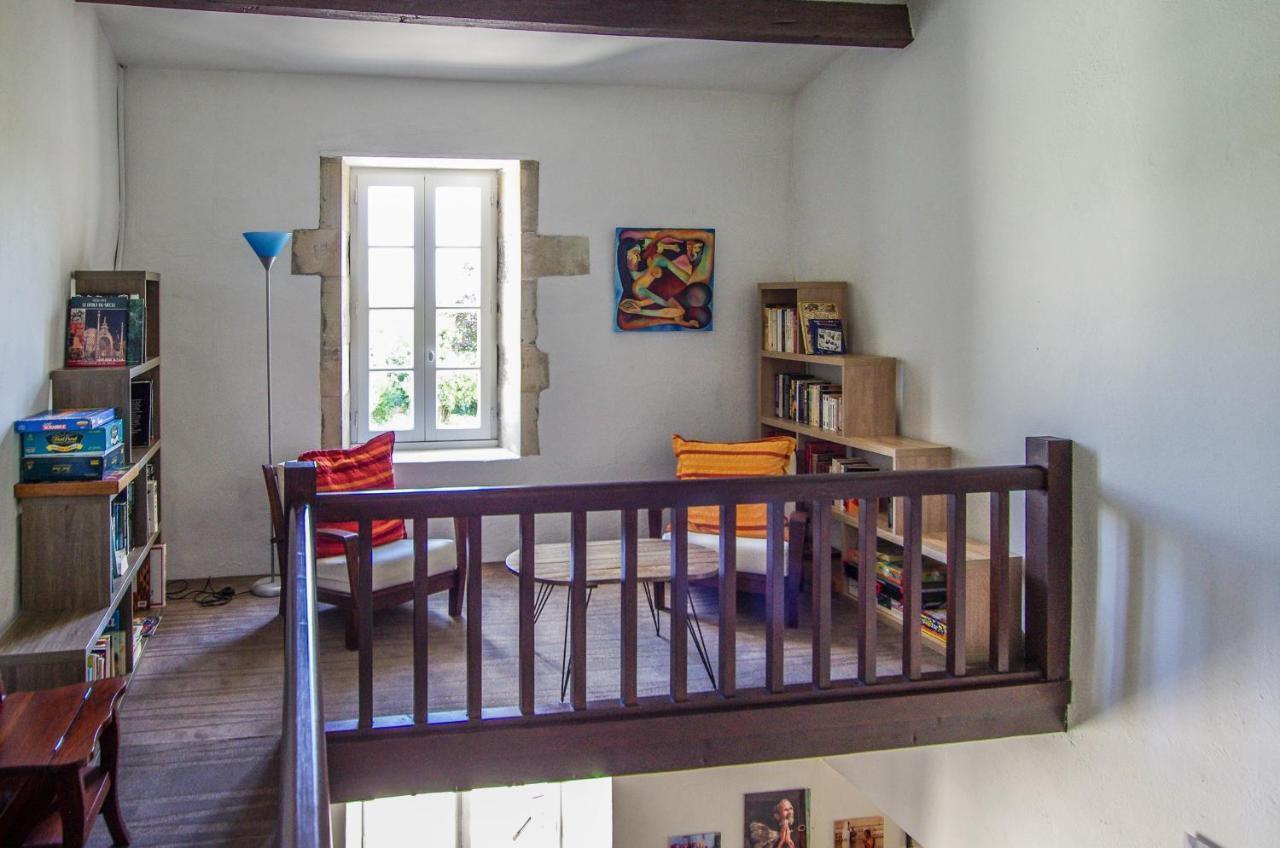 Bed and Breakfast Logis Saint Léonard à Dompierre-sur-Mer Extérieur photo
