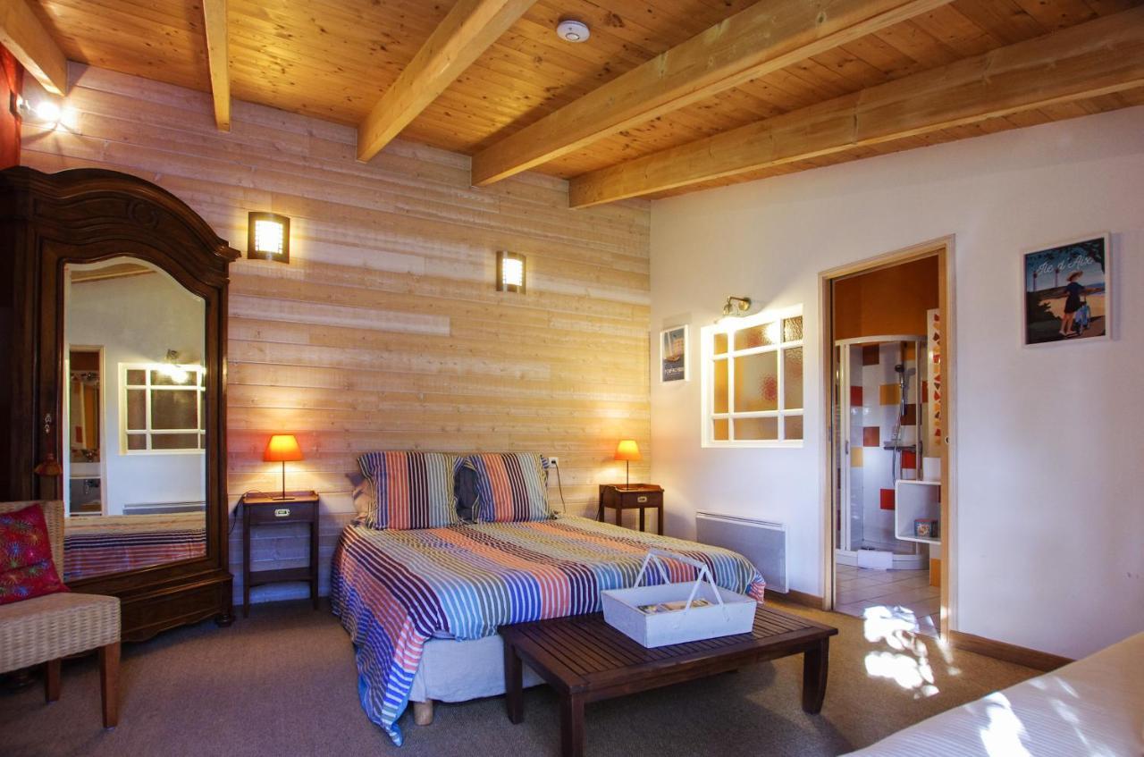Bed and Breakfast Logis Saint Léonard à Dompierre-sur-Mer Extérieur photo
